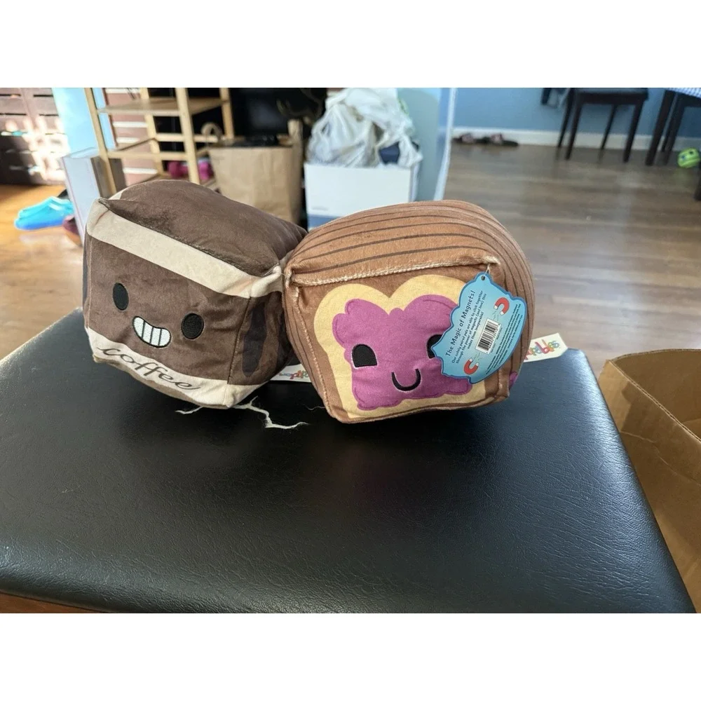 Coffee & Toast‎ Inseparables Plush Magnetic Cubes